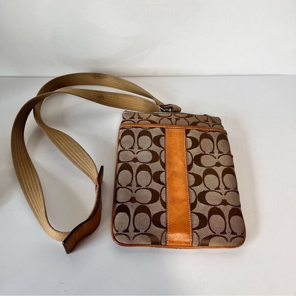 Coach Signature Jacquard Crossbody Shoulder Bag-6016 - Picture 1 of 6
